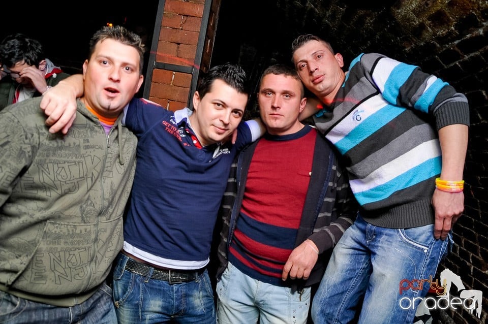 Made in Romania Party în Escape,