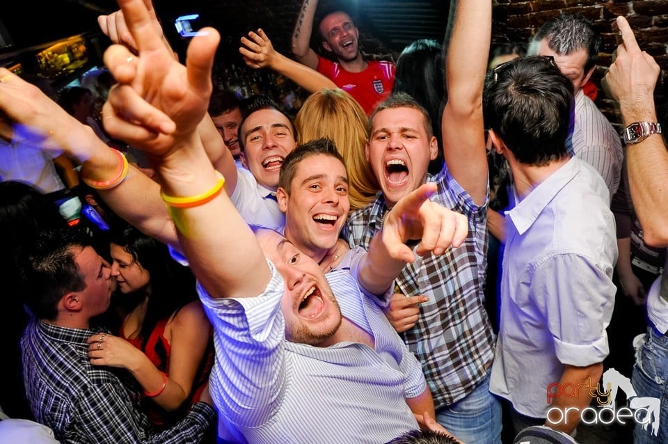 Made in Romania Party în Escape,