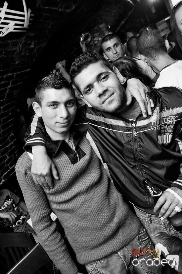 Made in Romania Party în Escape,