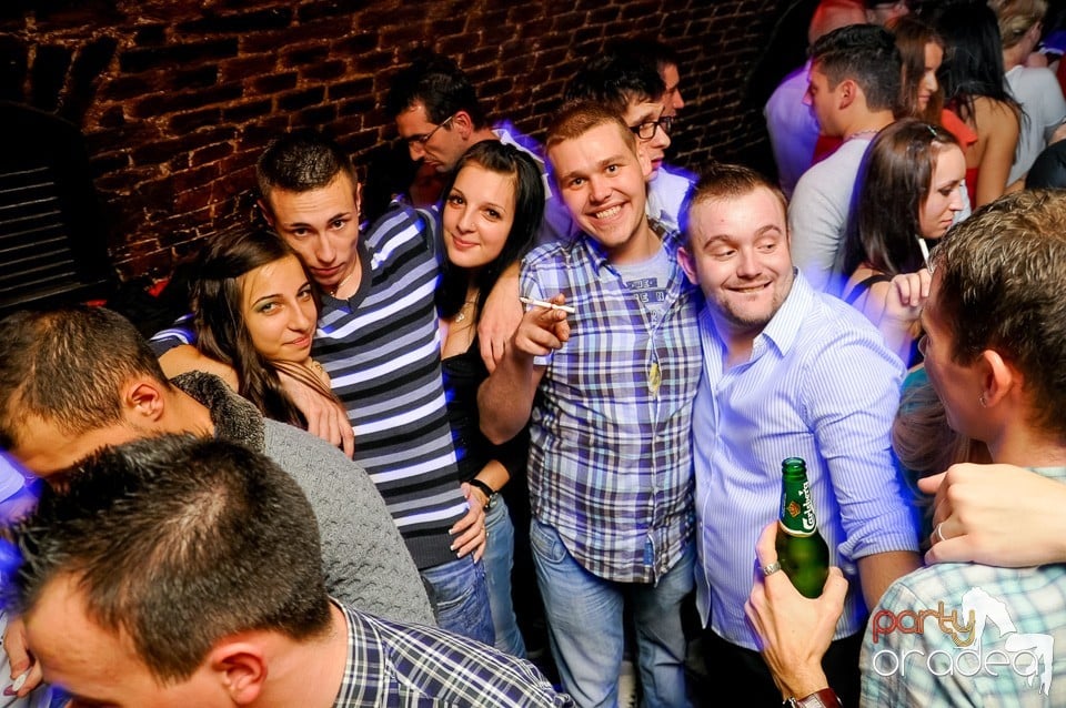 Made in Romania Party în Escape,