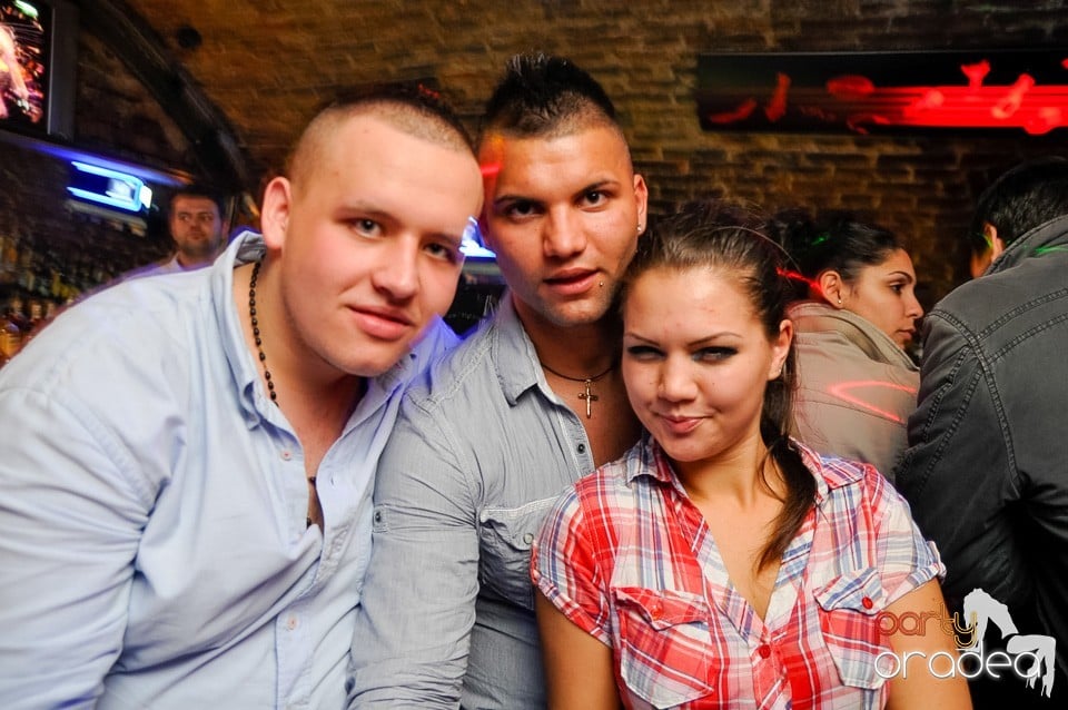 Made in Romania Party în Escape,