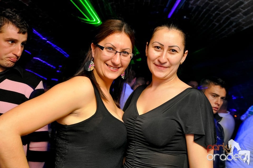 Made in Romania Party în Escape,