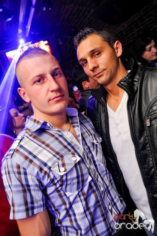 Made in Romania Party în Escape,