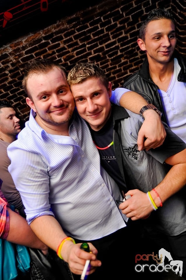 Made in Romania Party în Escape,
