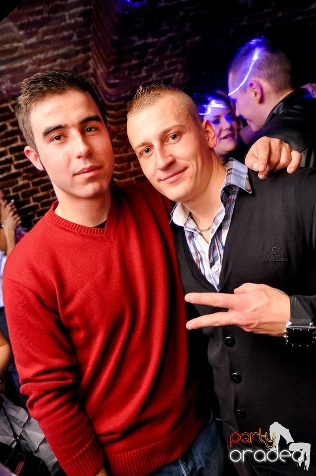 Made in Romania Party în Escape,