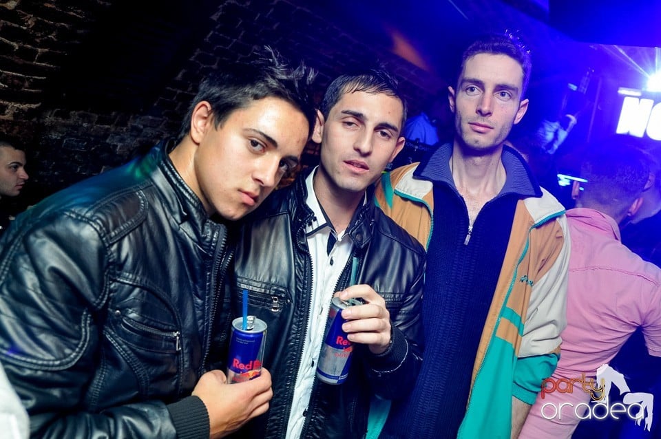 Made in Romania Party în Escape,