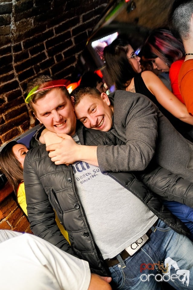 Made in Romania Party în Escape,