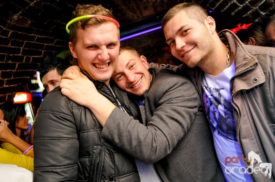 Made in Romania Party în Escape,