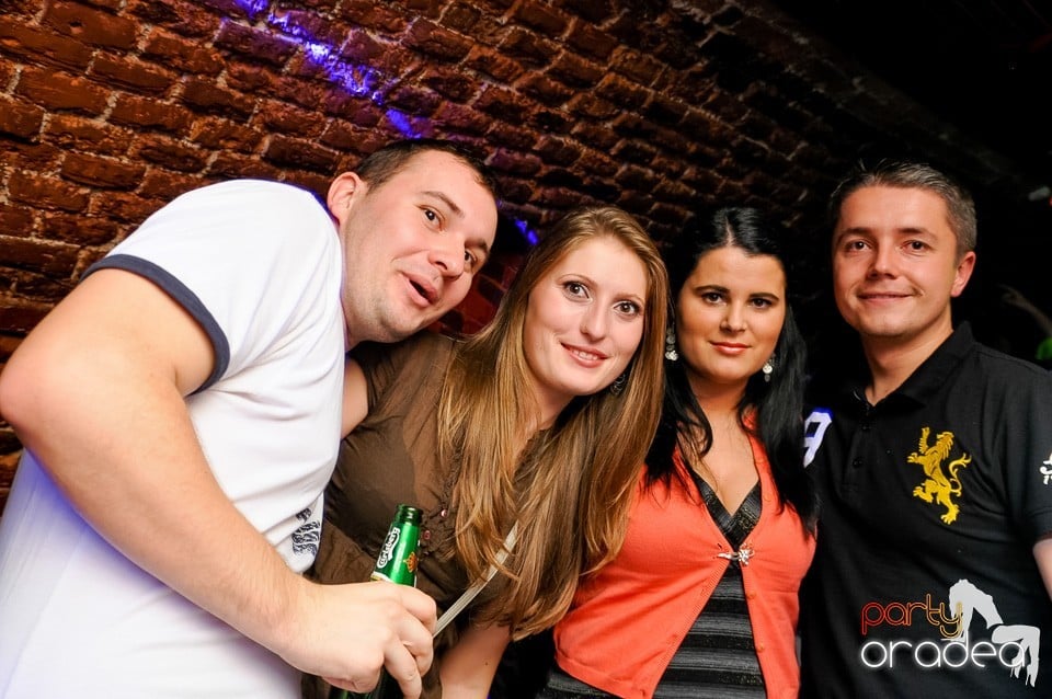 Made in Romania Party în Escape,