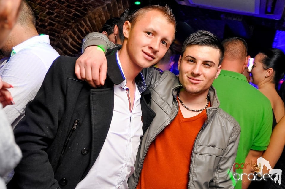 Made in Romania Party în Escape,
