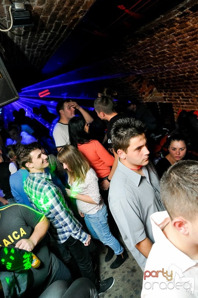 Made in Romania Party în Escape,