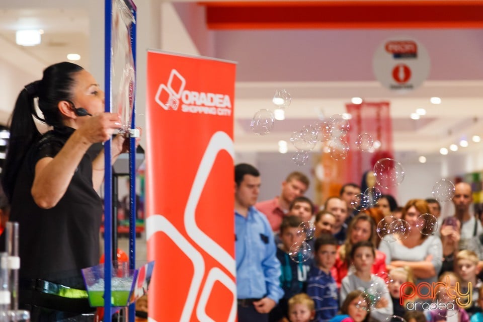 Magic Bubble Show,