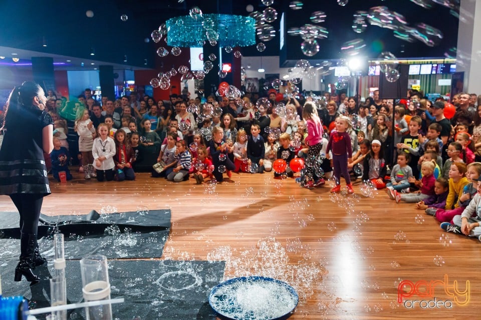 Magic Bubble Show,