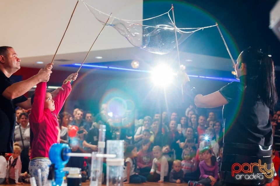 Magic Bubble Show,