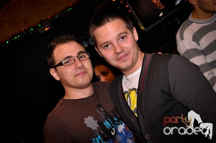 Magic Night in Town, 