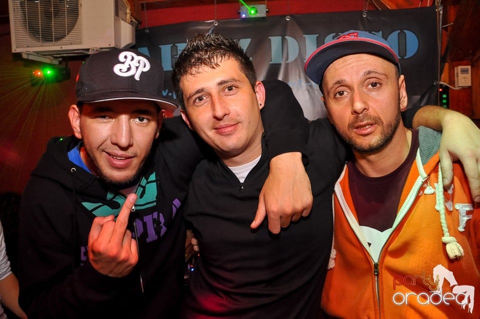 Majka & Curtis în Disco Faház,