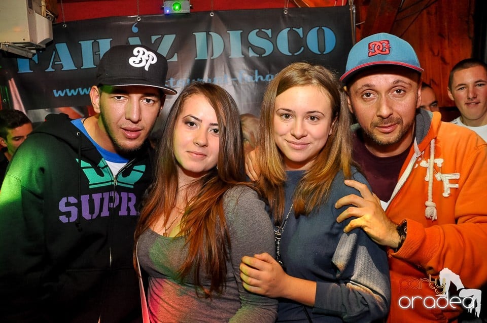 Majka & Curtis în Disco Faház,