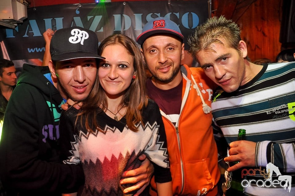 Majka & Curtis în Disco Faház,