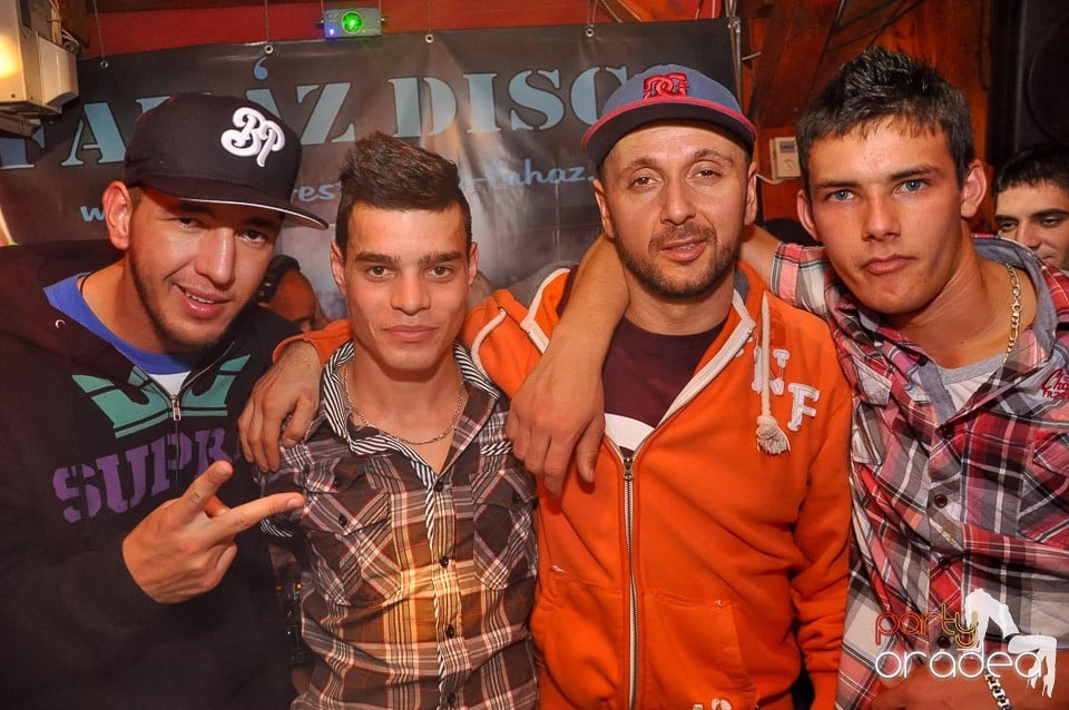 Majka & Curtis în Disco Faház,