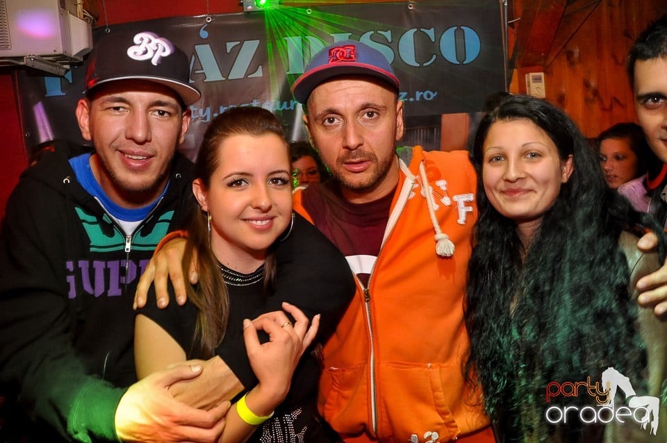 Majka & Curtis în Disco Faház,