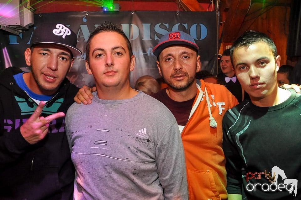 Majka & Curtis în Disco Faház,