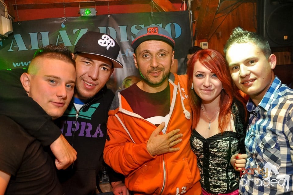 Majka & Curtis în Disco Faház,