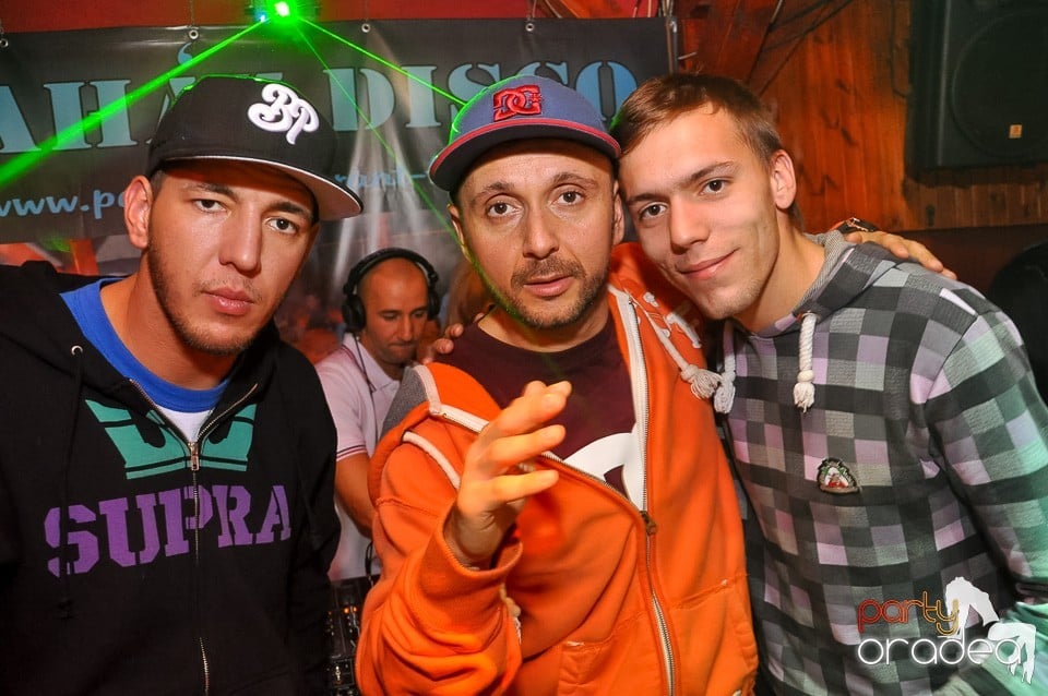 Majka & Curtis în Disco Faház,