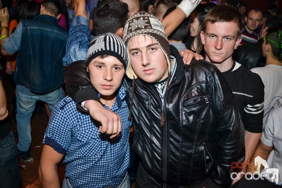 Majka & Curtis, 