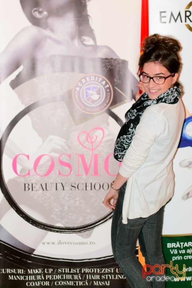 Make-up - Cosmo Beauty School, Cosmo Beauty School