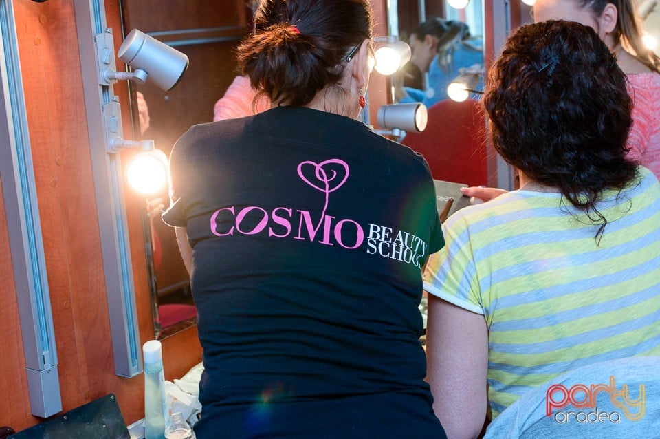 Make-up - Cosmo Beauty School, Cosmo Beauty School