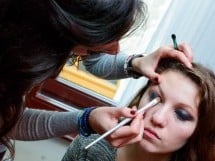 Make-up - Cosmo Beauty School