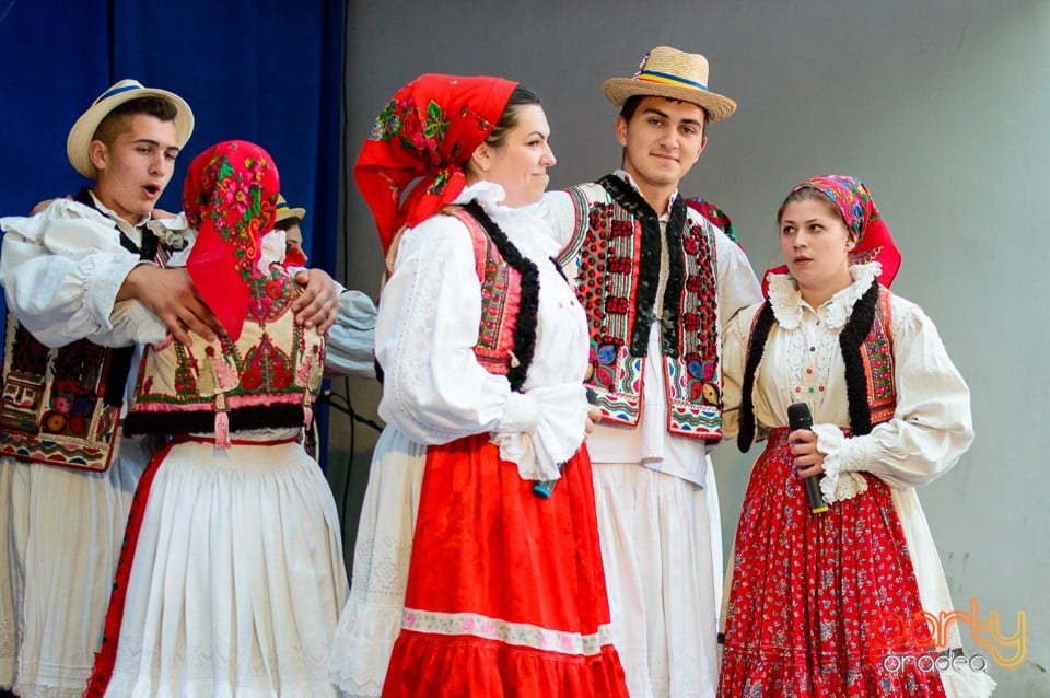 Mândru-i cântecu-n Bihor, Oradea