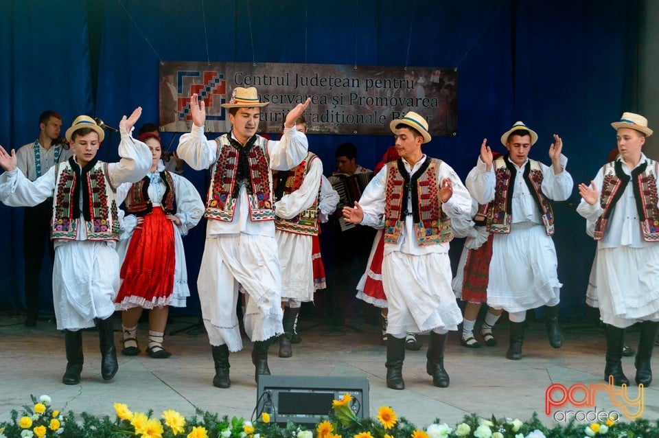 Mândru-i cântecu-n Bihor, Oradea