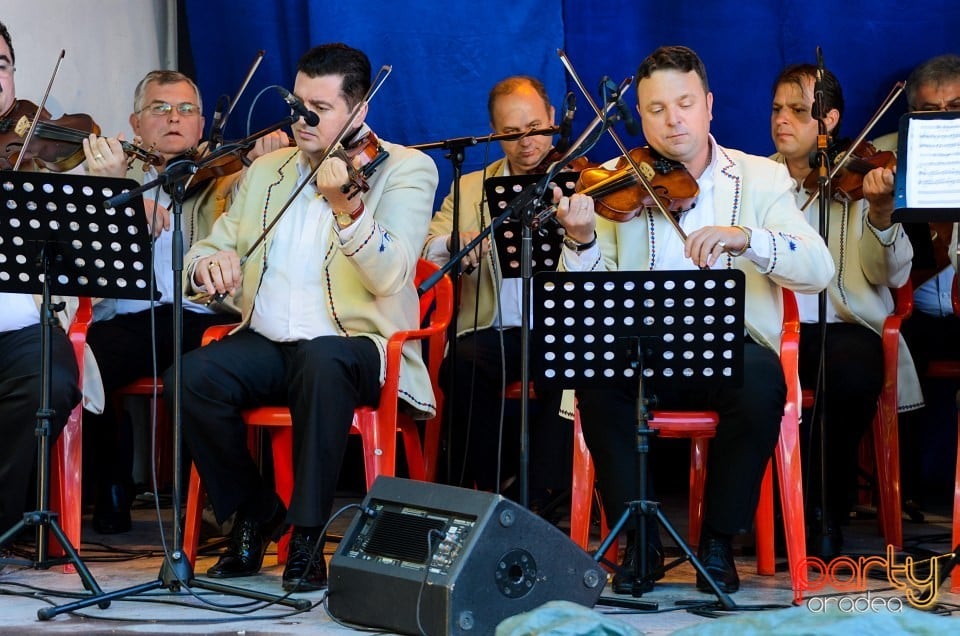 Mândru-i cântecu-n Bihor, Oradea