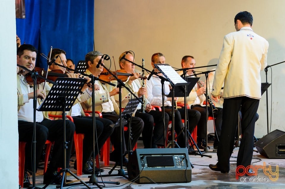 Mândru-i cântecu-n Bihor, Oradea