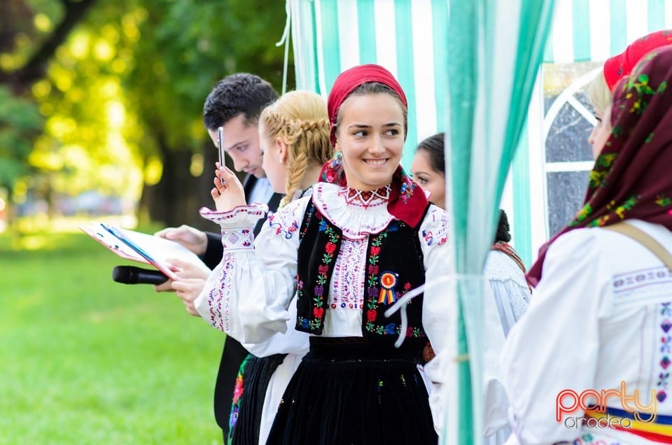 Mândru-i cântecu-n Bihor, Oradea