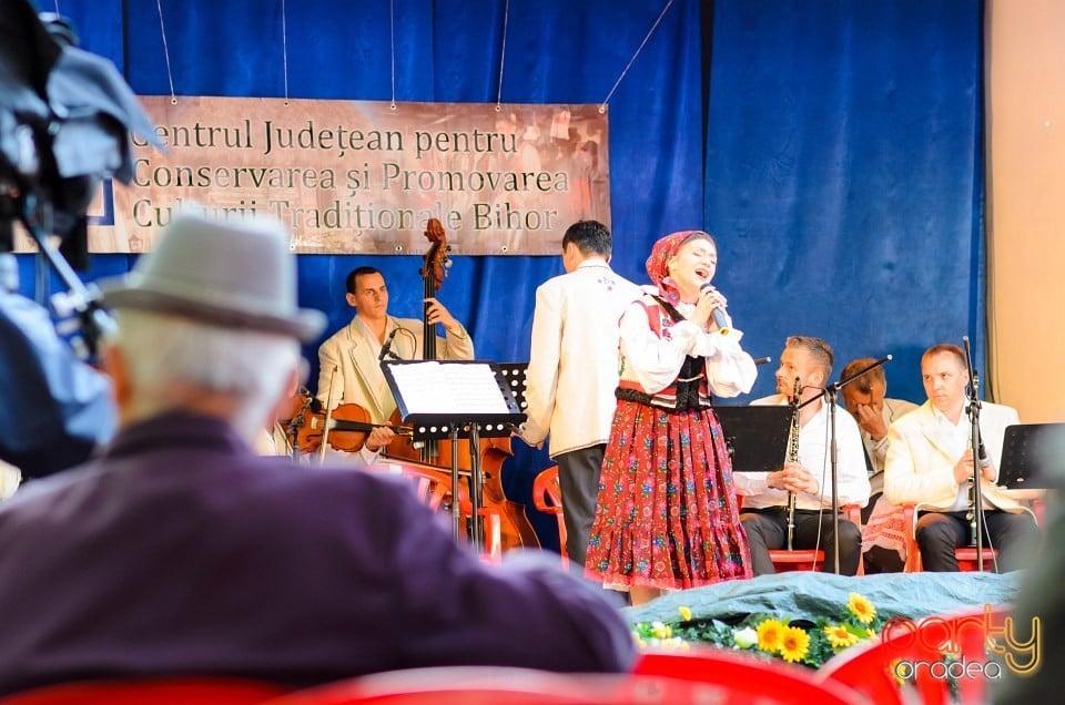 Mândru-i cântecu-n Bihor, Oradea