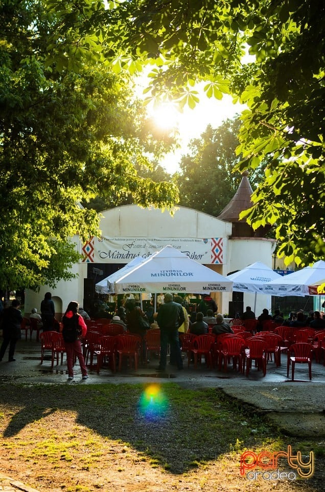 Mândru-i cântecu-n Bihor, Oradea