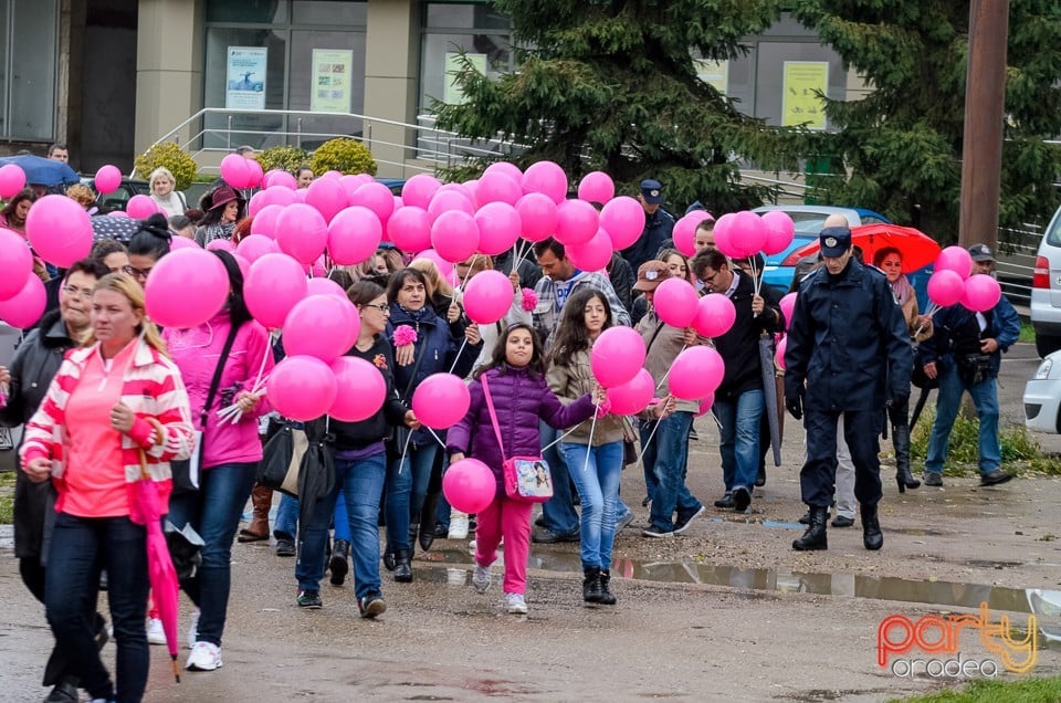 Marşul trupelor roz, Oradea