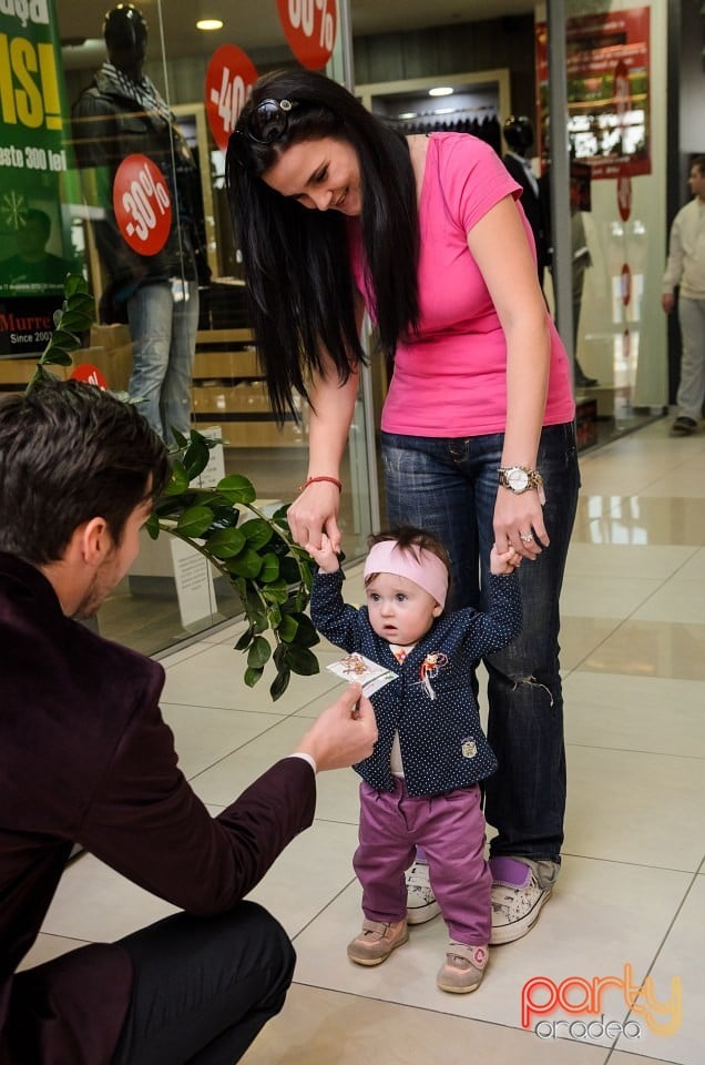 Mărţişor la Lotus center, Lotus Center