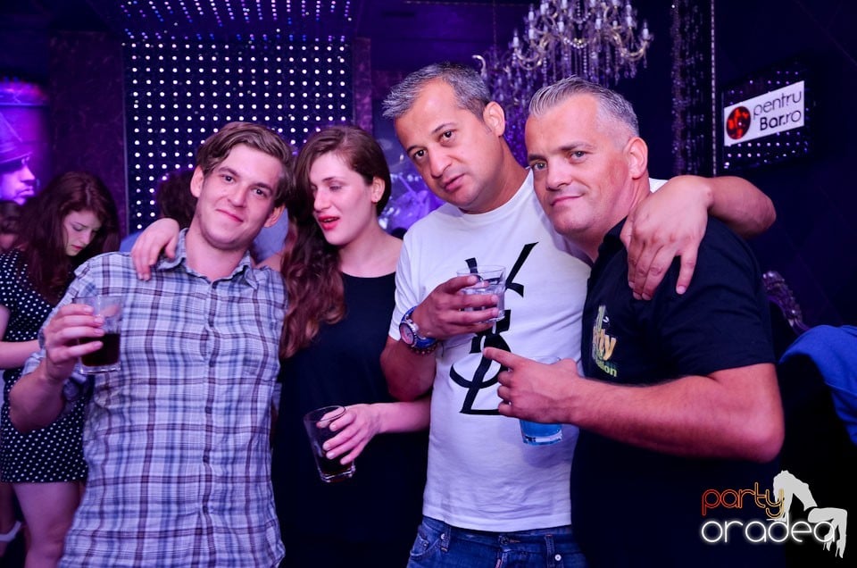 MC Adi Mihăilă şi DJ Energy K în The One,