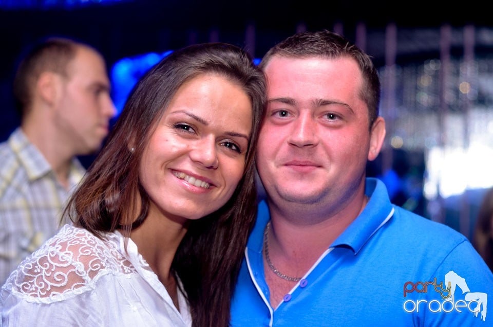 MC Adi Mihăilă şi DJ Energy K în The One,