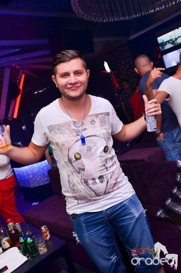MC Adi Mihăilă şi DJ Energy K în The One,