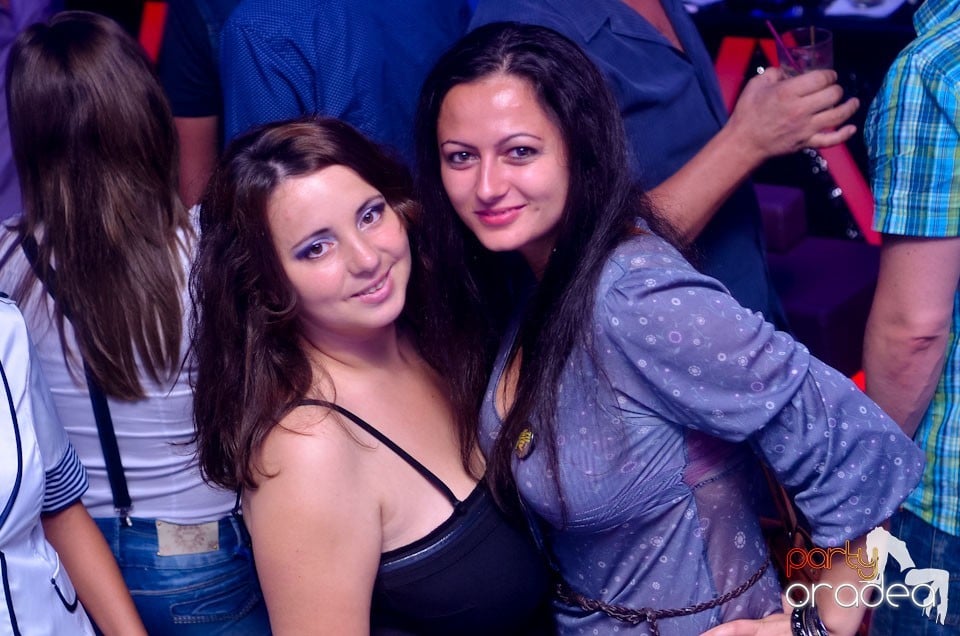 MC Adi Mihăilă şi DJ Energy K în The One,