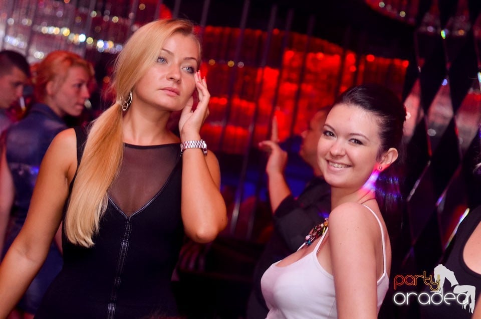 MC Adi Mihăilă şi DJ Energy K în The One,