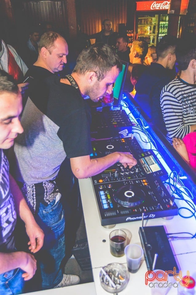 Mc Lajcsák vs Dumy, 