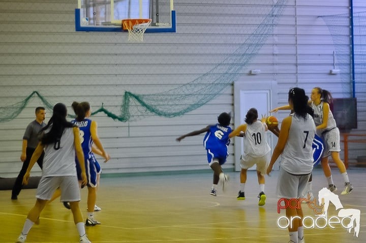 Meci amical de baschet feminin RO-FR, Universitatea din Oradea