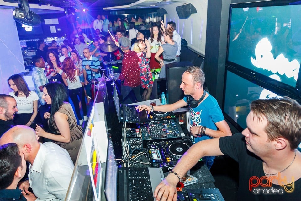 Medical Spring Party, 