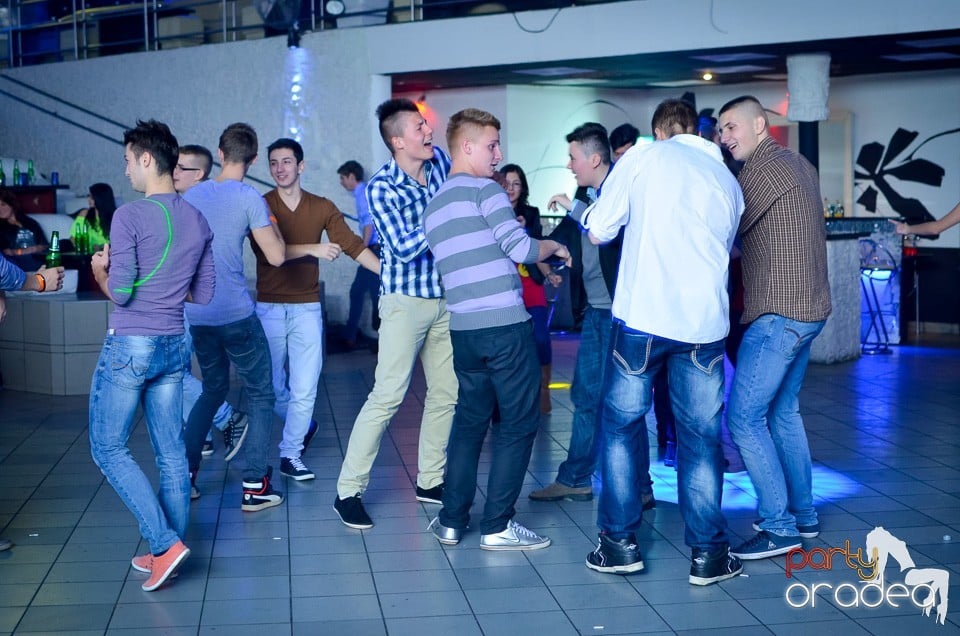 Mega Petrecere Marca Blaga în No Problem,