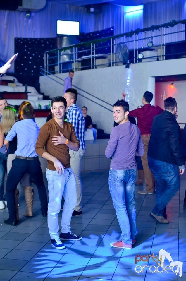 Mega Petrecere Marca Blaga în No Problem,